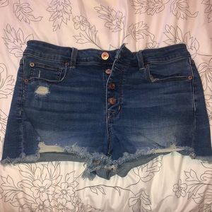 American Eagle Super Stretch Jean Shorts!
